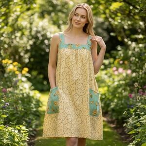 Noahs Ark All Creatures Great and Small Pinafore Apron Dress Yellow Teal Novelty